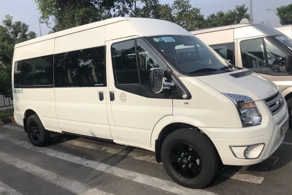 Thuê xe 16 chỗ đi Hồ Tràm