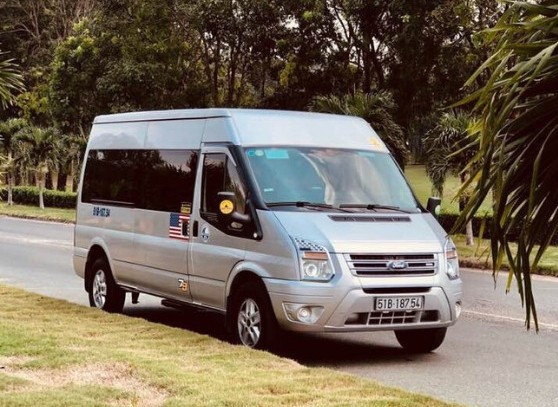 Thuê xe 16 chỗ đi Hồ Tràm