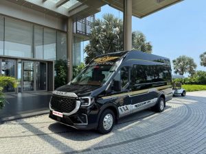 thue xe limousine 9 cho di da lat 6