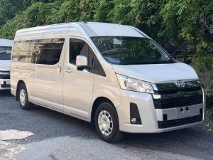 toyota hiace 16 cho 02